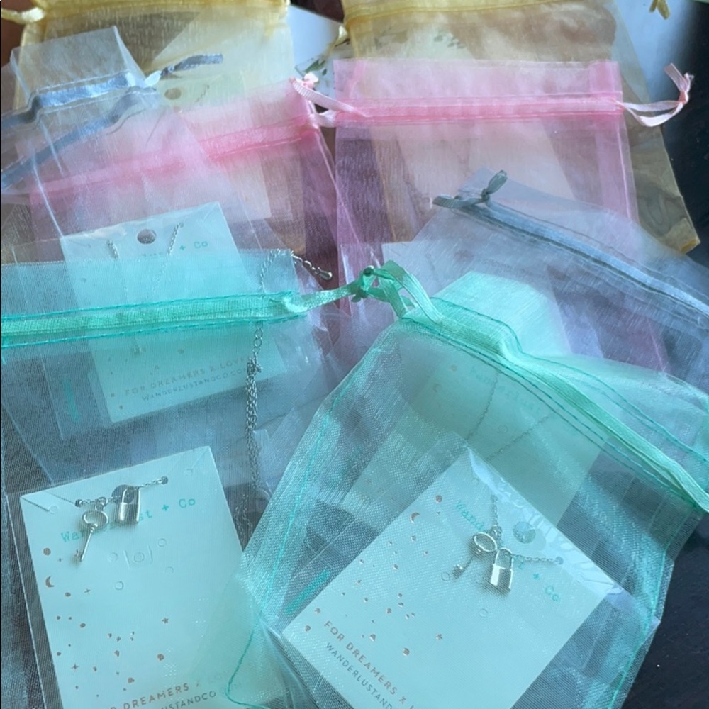bridesmaids bridal party favor necklaces lot of 8